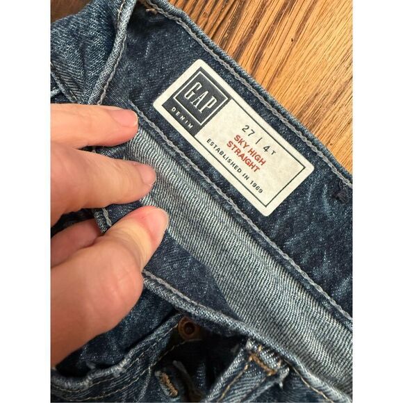 Gap dark Indigo Denim Medium Wash Sky High Straight Jeans Size 4 Tall - Picture 3 of 5